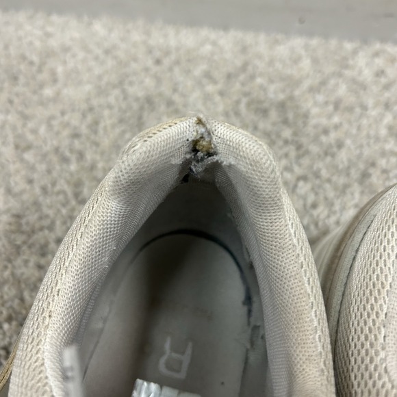 On‎ Cloud The Roger Clubhouse Shoes Men\'s Size 13 White Tennis 48.99144 White main image 6